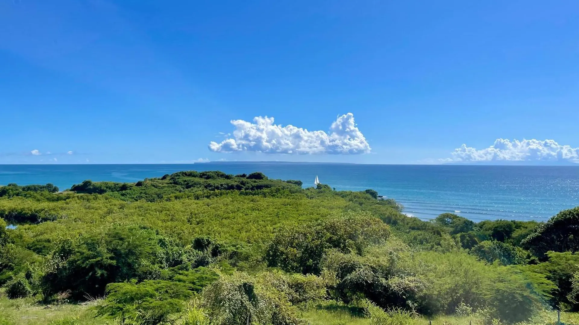 Charmant T3 En Haut De Villa, Vue Panoramique Sur La Mer Le Gosier  Apartment Le Gosier (Grande-Terre)